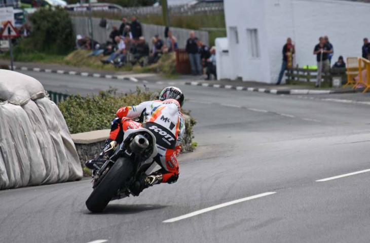 Sulby Bridge, Modern day King of the Mountain Mc-Guinness goes pintin' through