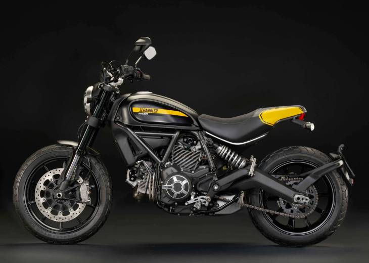2015-Ducati-Scrambler-Full-Throttle-middle1