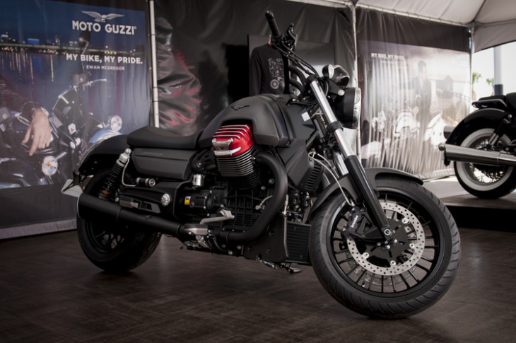 Moto Guzzi Adace 1400