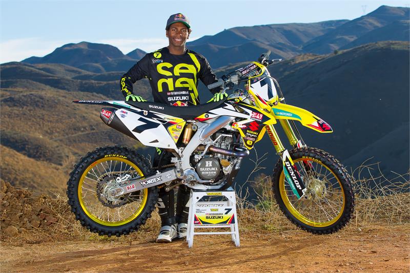 Stewart Re-Signs with Yoshimura Suzuki Factory Racing